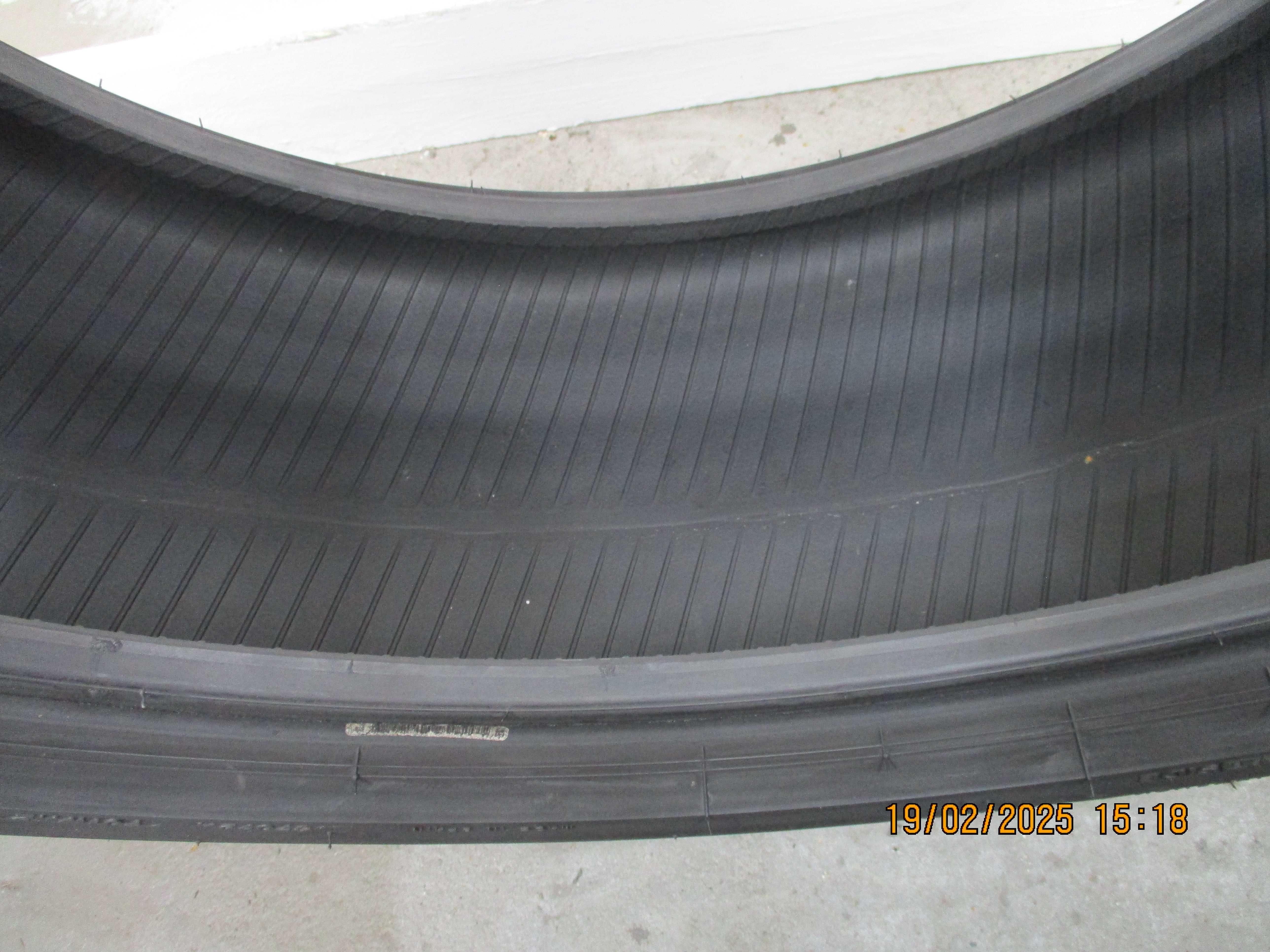 1x 215/50R18 Bridgestone Turanza T001 6,4mm
