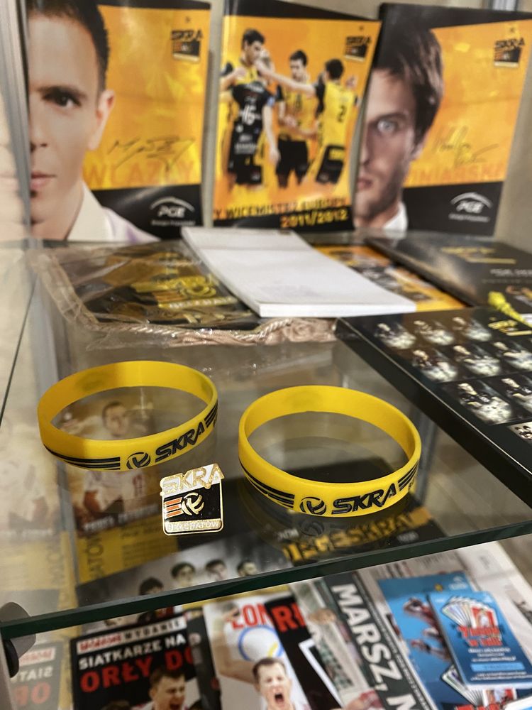 Witrynka kolekcjonerska dla kibica PGE Skra Bełchatów siatkówka