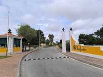 Moradia T3 em Samora Correia no Condomínio Belo Jardim, Negociável!
