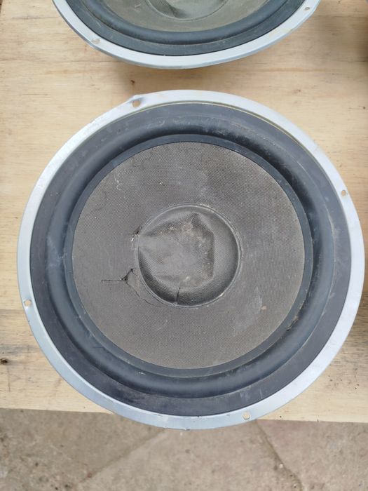 Stare głośniki cztery sztuki średnica 27 cm