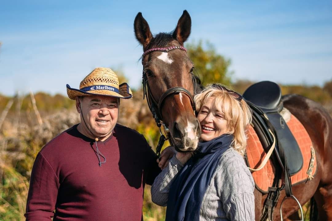 Катання на конях Львів. Кінні прогулянки. Фотосесія з конем Львів