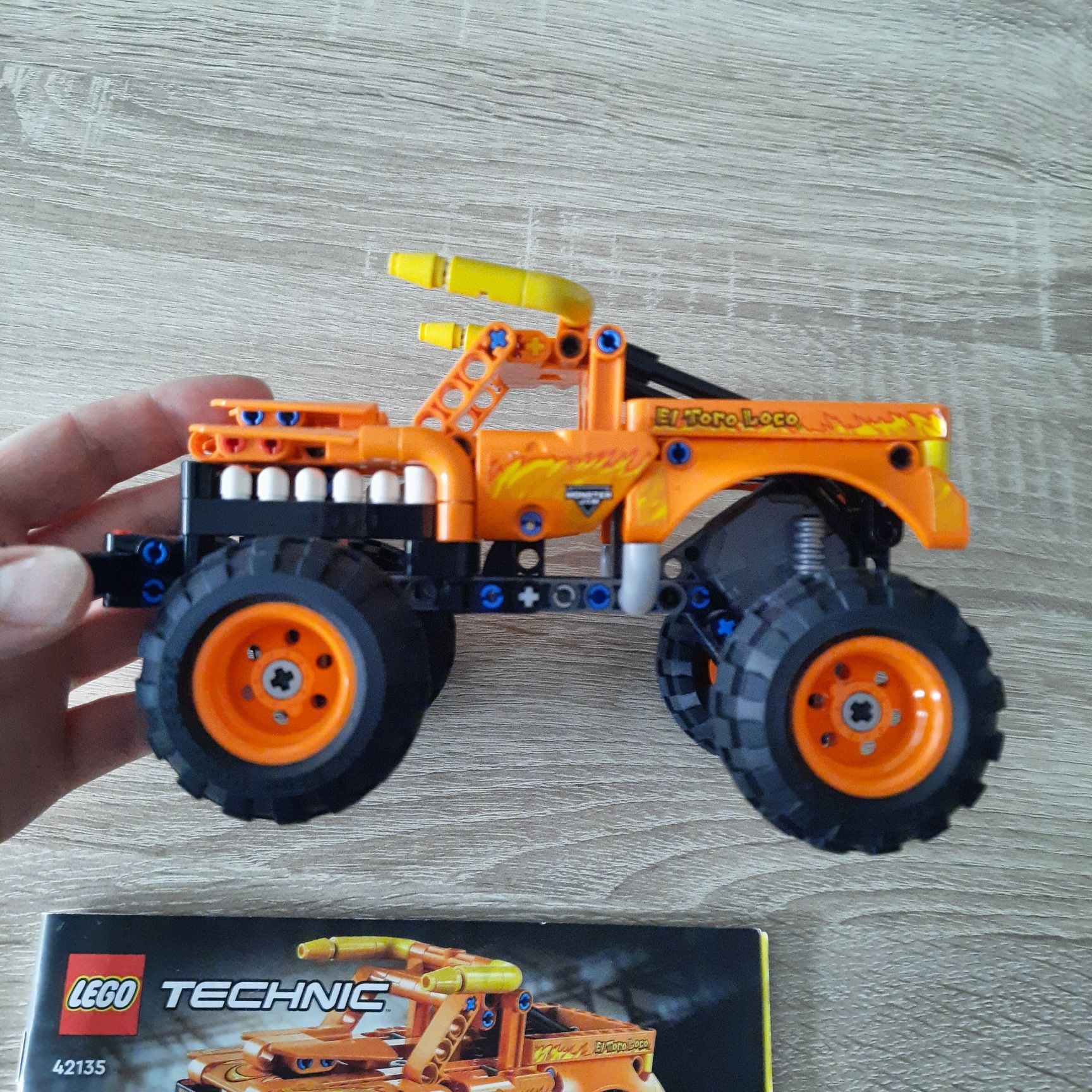 El Toro Loco lego technik 42135