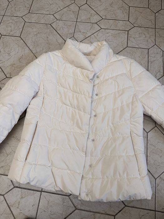 Куртка жіночка Reserved