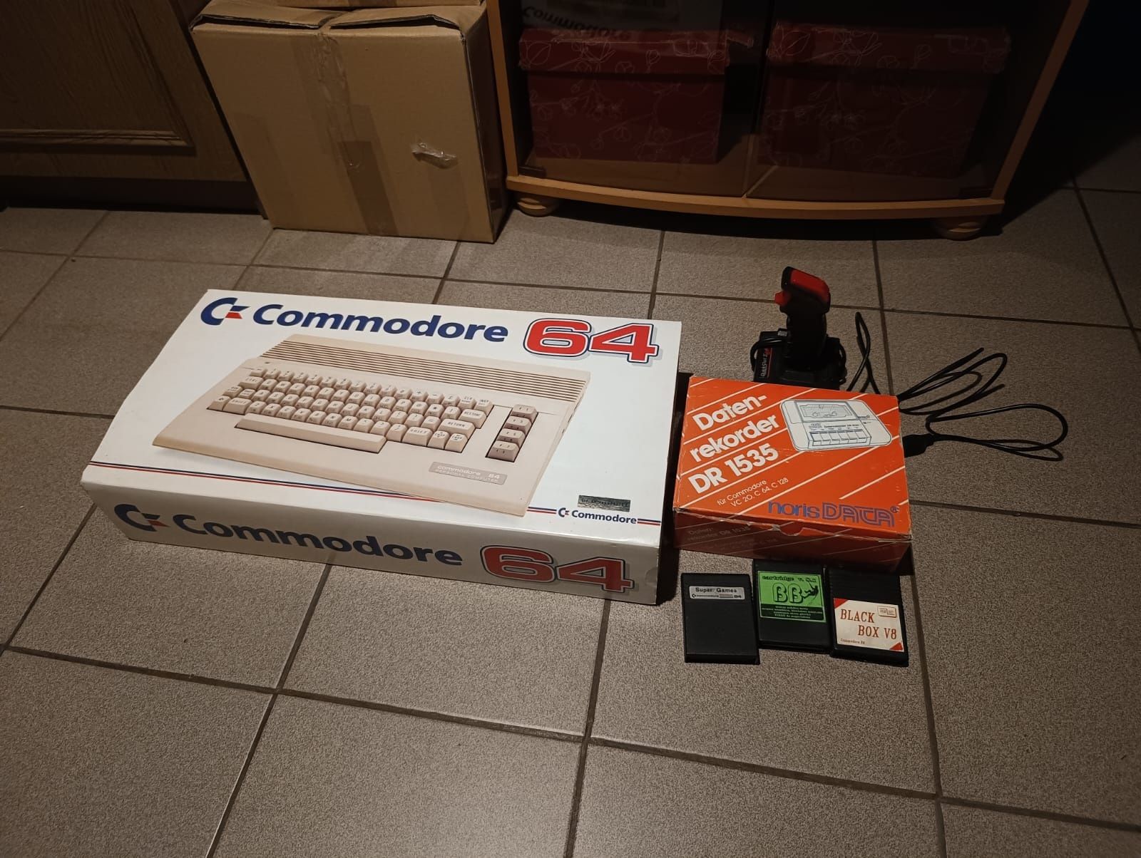 Komputer C64 Commodore 64 Pudełko 1Właścicel Pełny Zestaw