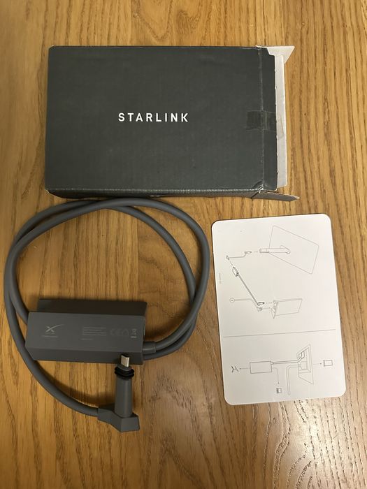 Адаптер  Starlink Ethernet Adapter