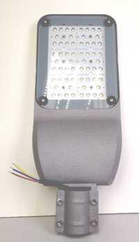 Вуличний світлодіодний світильник LED-50-S