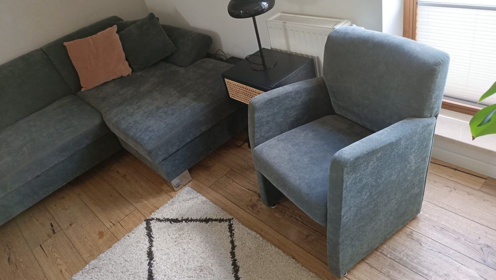Sofa kanapa rozkładana z funkcją spania, ciemnozielona.