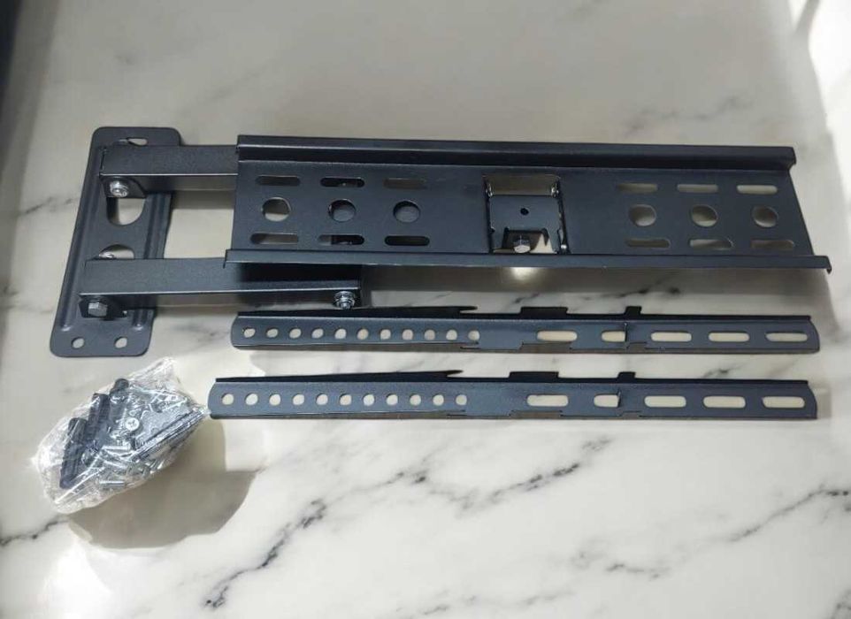 Поворотний кронштейн для телевізора з поворотом 26"- 52" до 50 кг
