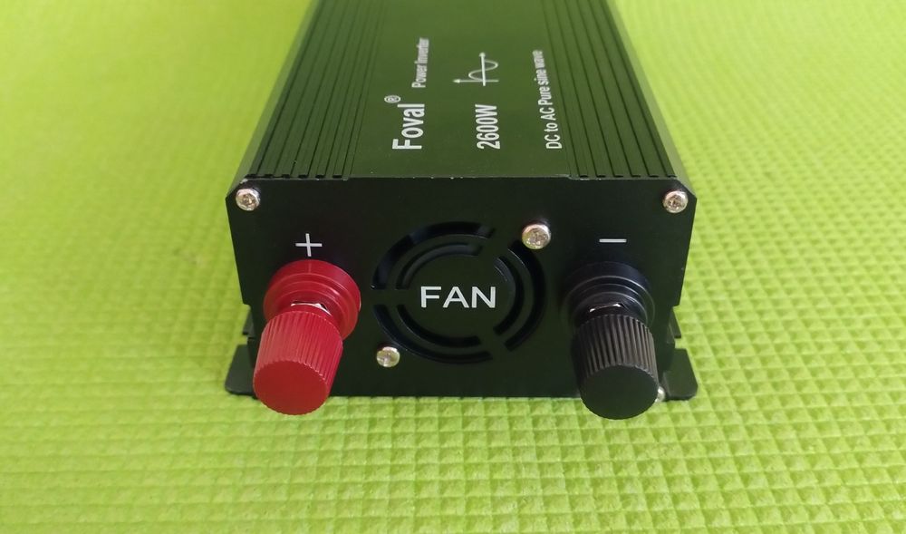 Інвертор Foval 2600W чистий синус.