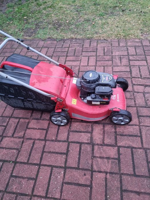 Kosiarka spalinowa briggs and stratton