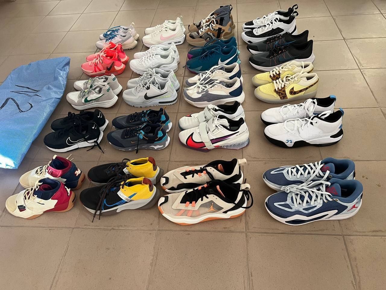 Кросівки Nike Оптом Аутлет Сток із Європи