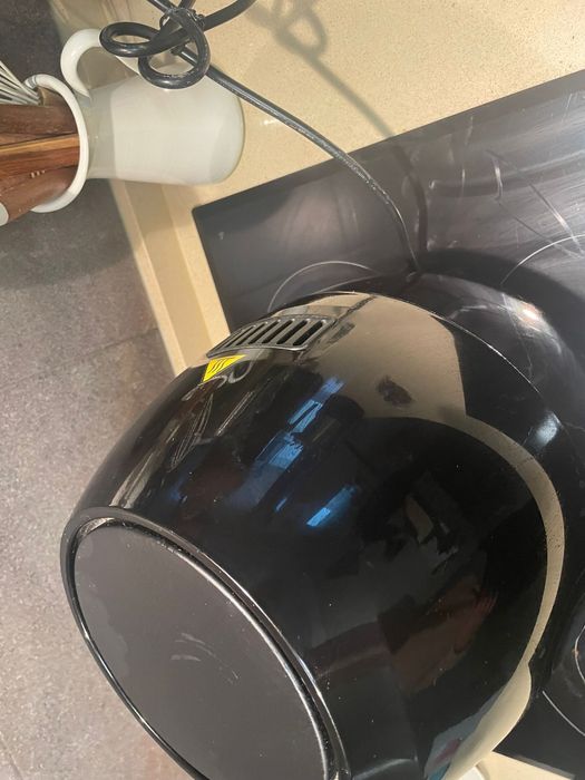 Airfryer Muzi com pouca utilizacao