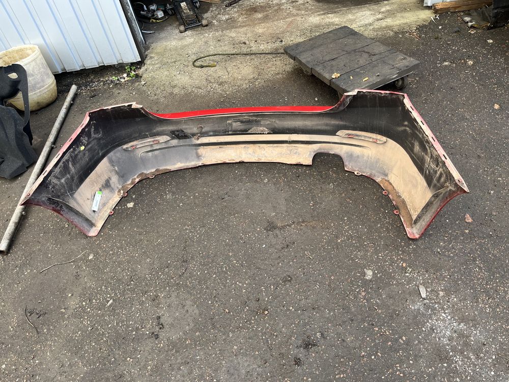 Бампер BMW F30 12-15г задній бампер