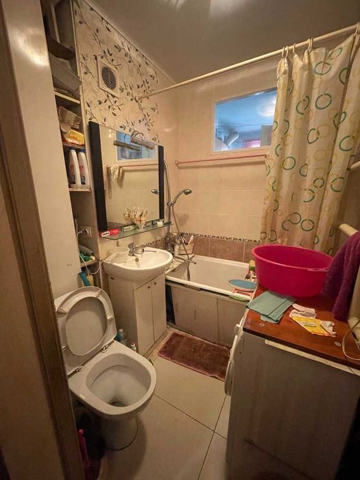 Продаж 2-х кімнатної квартири вул. Тютюнників