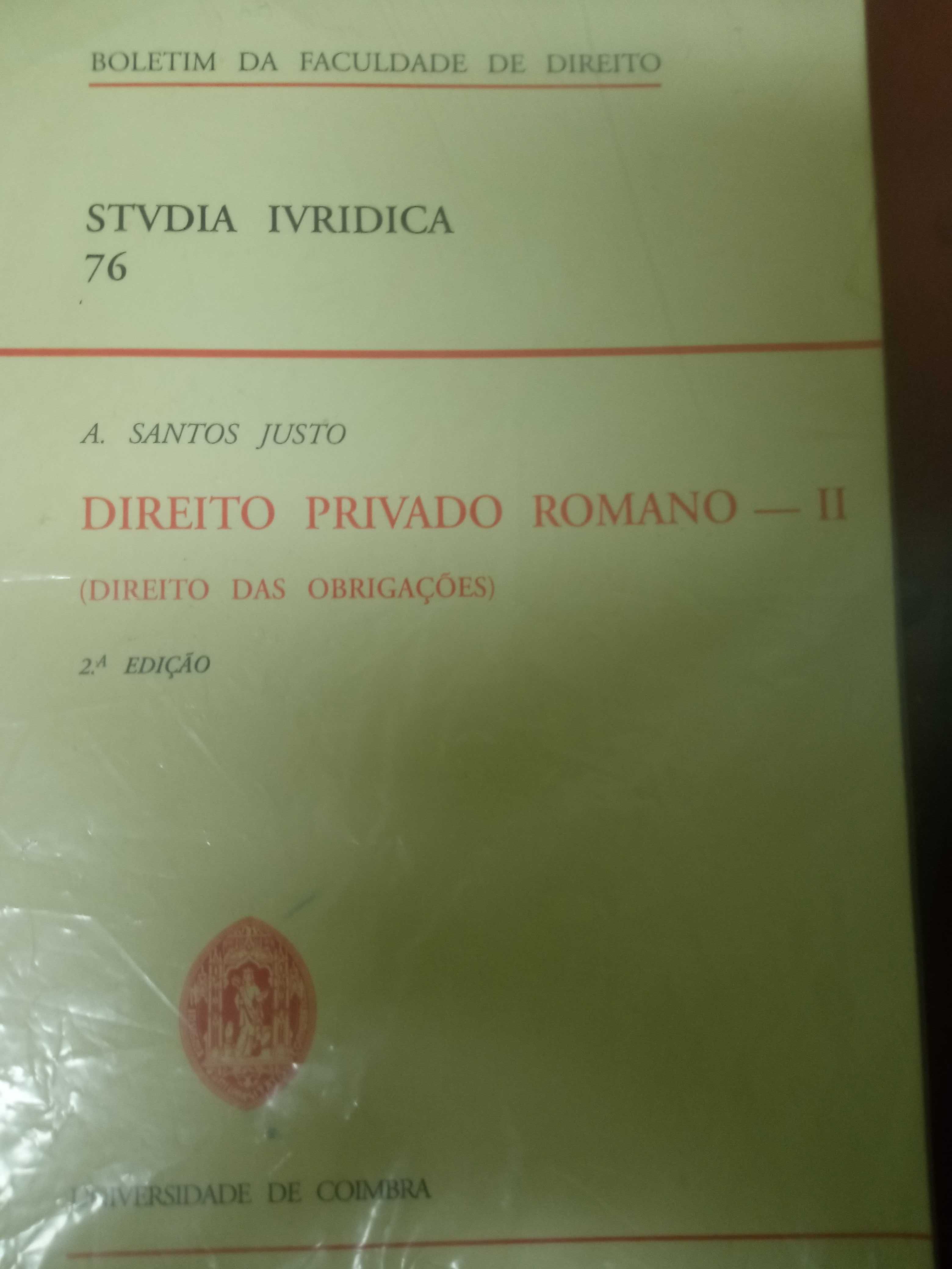 Direito Privado Romano e livros de Legislação