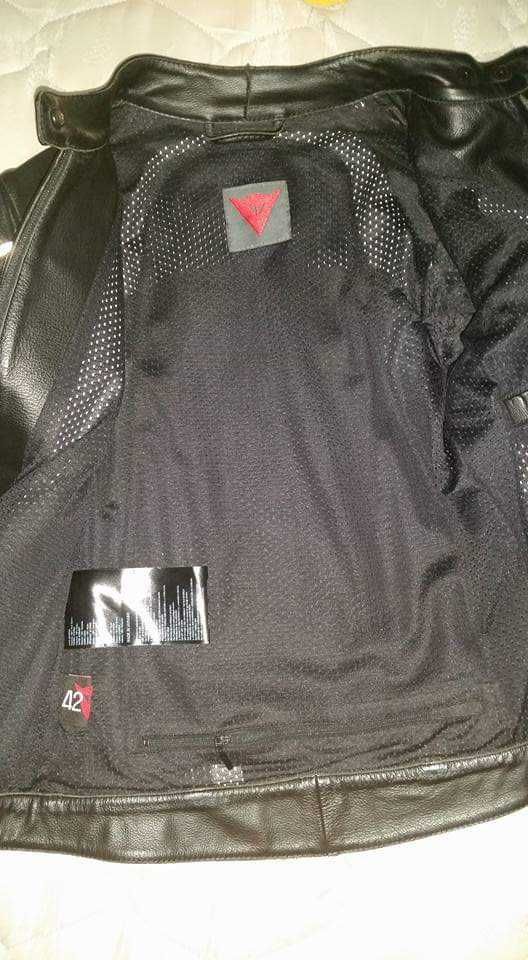 Casaco, mota de senhora dainese
