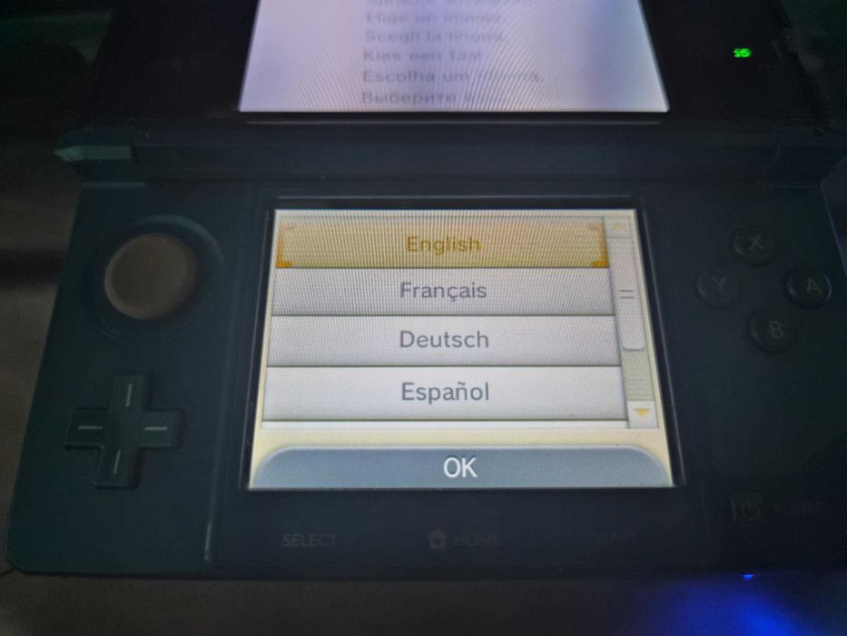 Nintendo 3DS + gra Zoo Tycoon DS + ładowarka