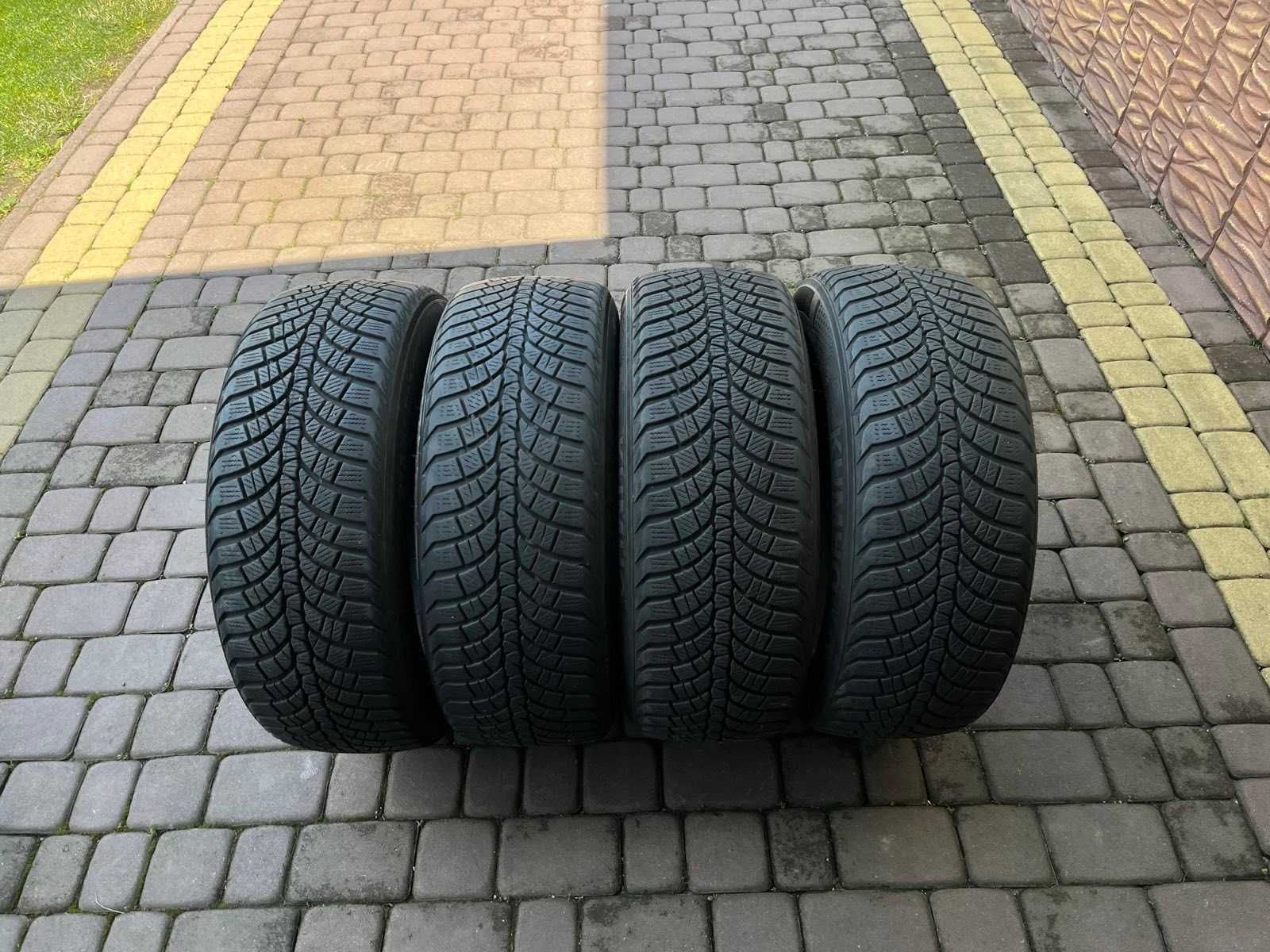 Opony Kumho WinterCraft  WP71  215/55/17 98V XL ROK 2021  7mm