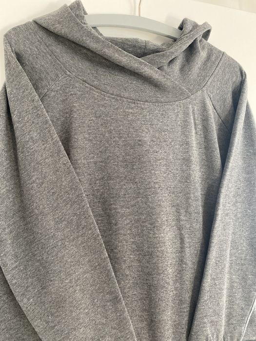 Bluza z kapucą / 40-42