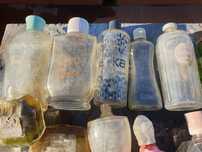 Frascos antigos de perfumes