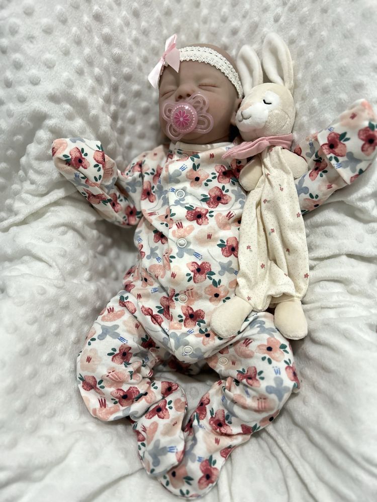 Bebé reborn com surpresas