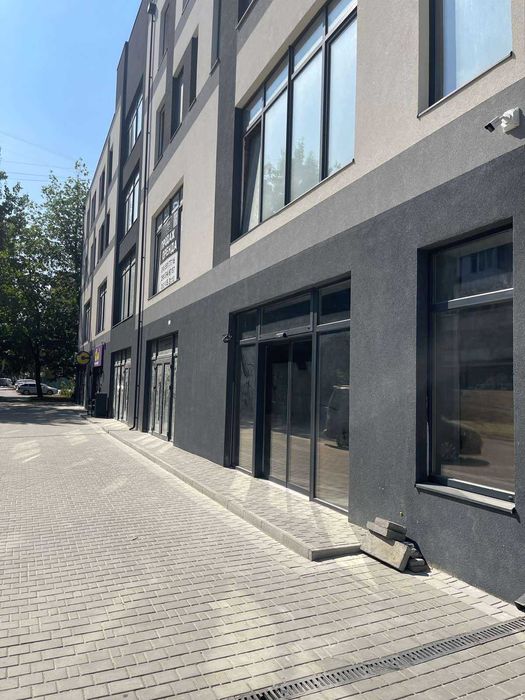 Продаж приміщення в Луцьку на четвертому  поверсі.