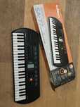Teclado CASIO Sa-77 Pequeno