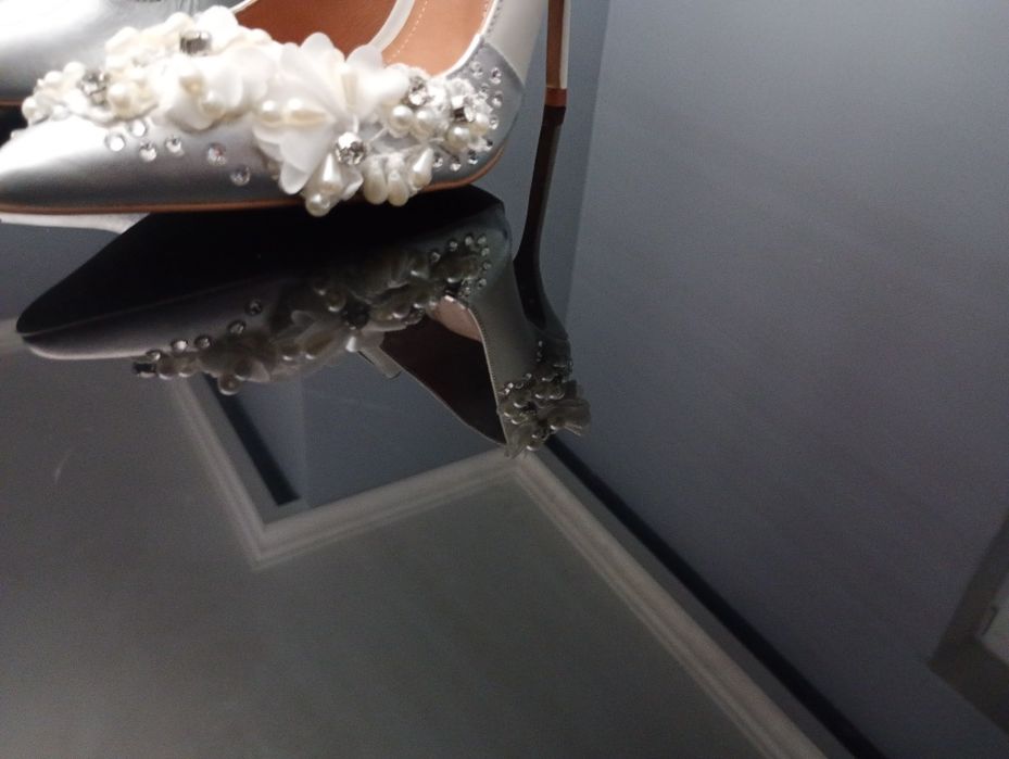 Buty ślubne wyjątkowe ręcznie zdobione