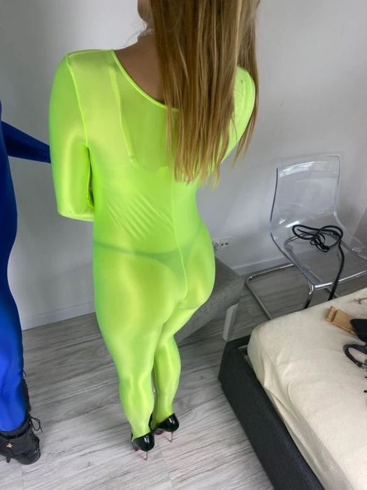 Zielony neonowy kombinezon catsuit spandex lycra ala latex