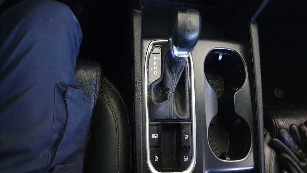 Hyundai Santa Fe 2WD