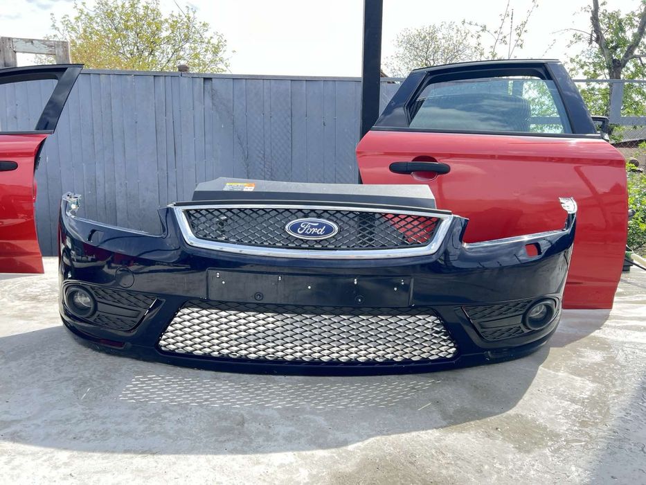 Розборка Форд фокус 2,3 Ford focus 2 2004-2018 крило фара двигун