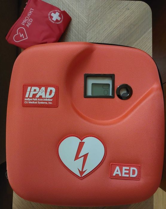 Wyprzedaz Defibrylator AED CU MEDICAL SYSTEM iPAD SP1 + wyposażenie