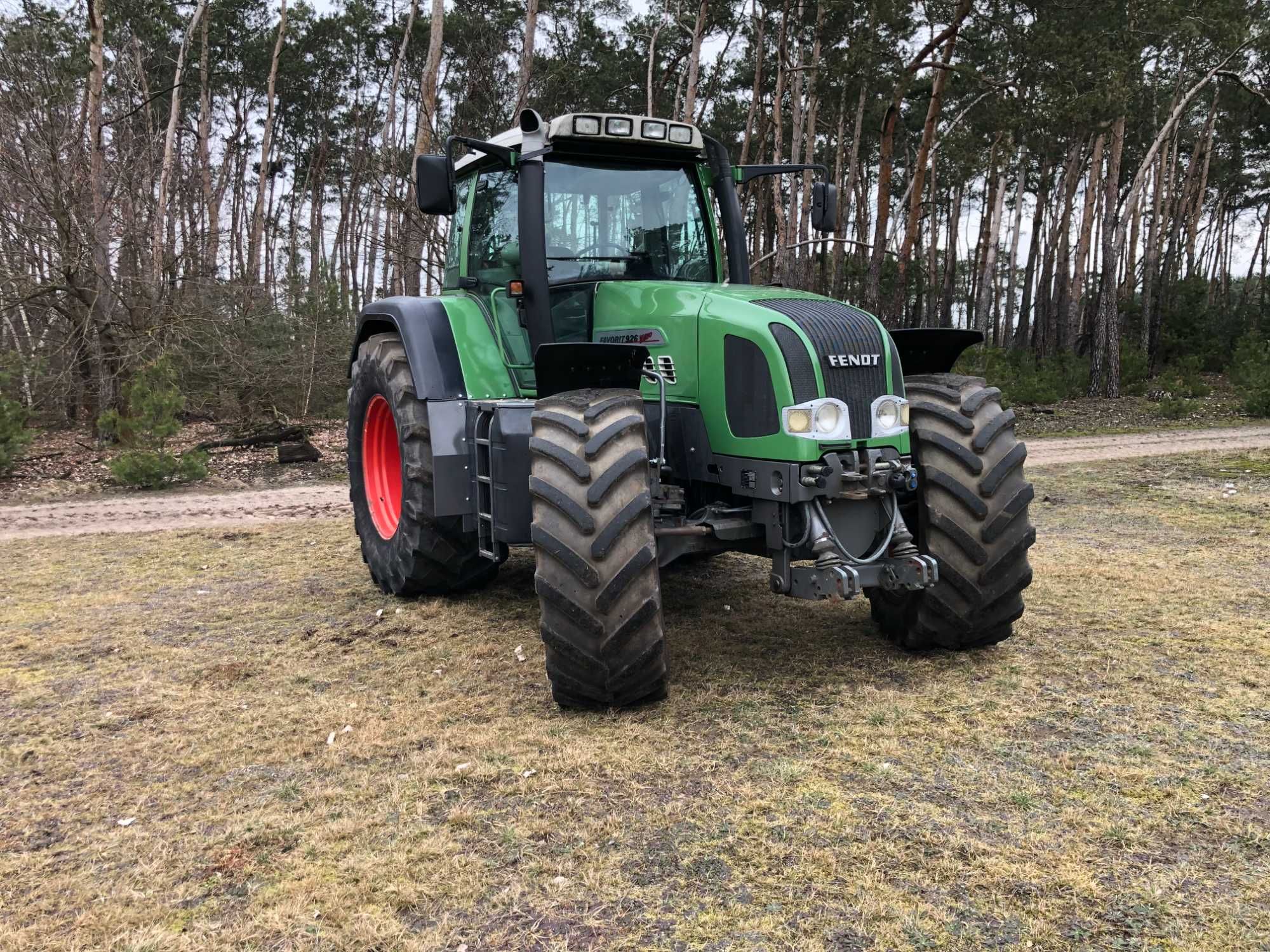 Fendt 926 Vario silnik MAN