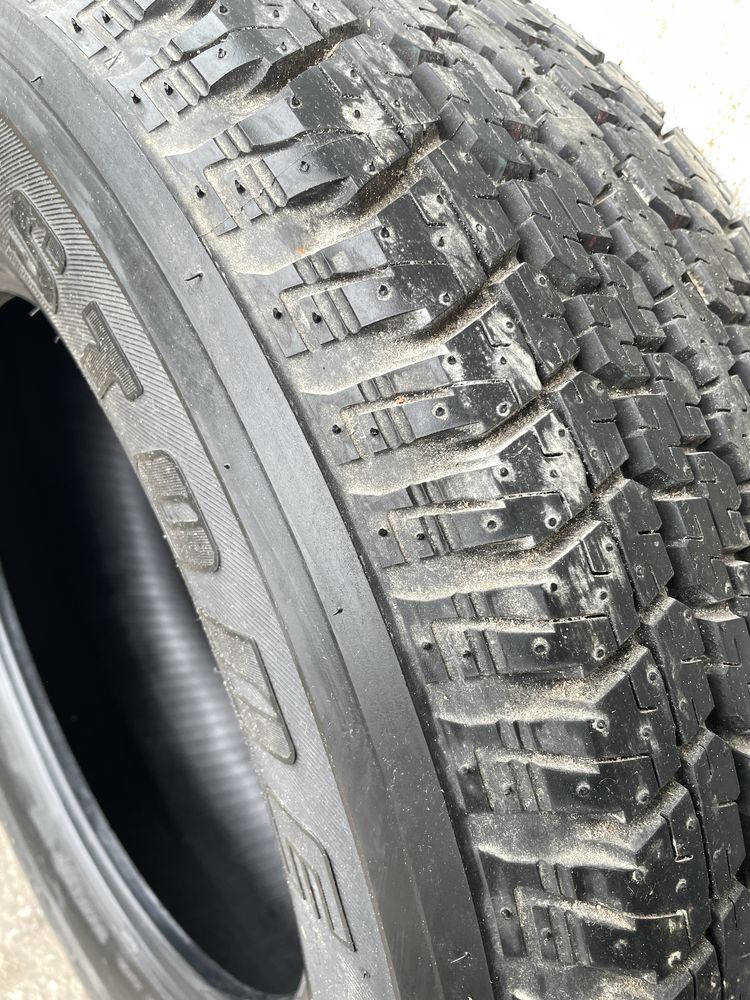 Bridgestone Dueler 265/65/17 нова