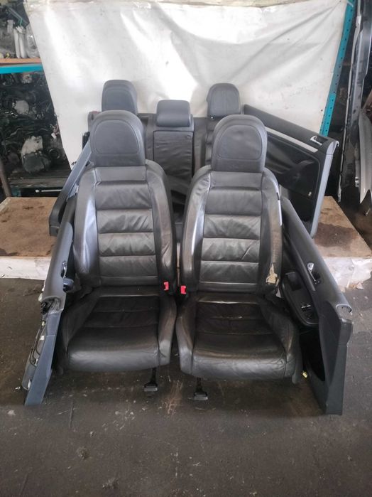 Conjunto Bancos Interior VW Golf 5 V GTI 5 portas PELE