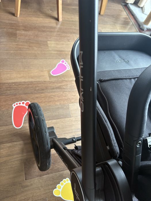 Muuvo Quick 4.0 Classic Black 2w1 spacerówka +gondola