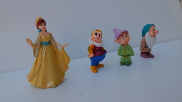 Figuras em PVC da Branca de Neve