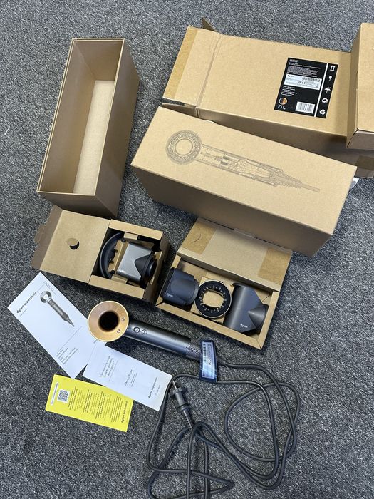 Dyson Supersonic Nikiel Miedz suszarka do włosów