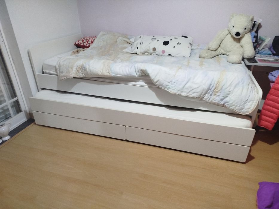 Cama de criança dupla