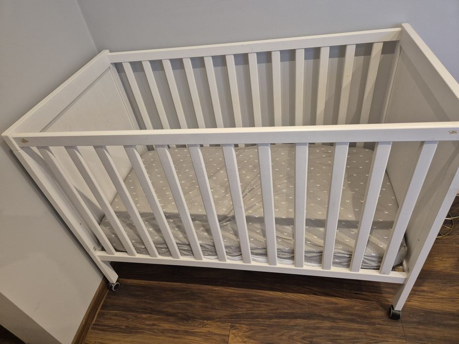 Sprzedam łóżeczko ikea Sundvik