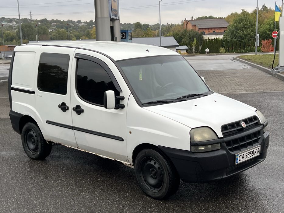 Fiat Doblo 2003 року - 1.9 турбодизель.