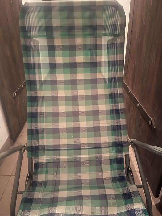 Leżak ogrodowy regulowany