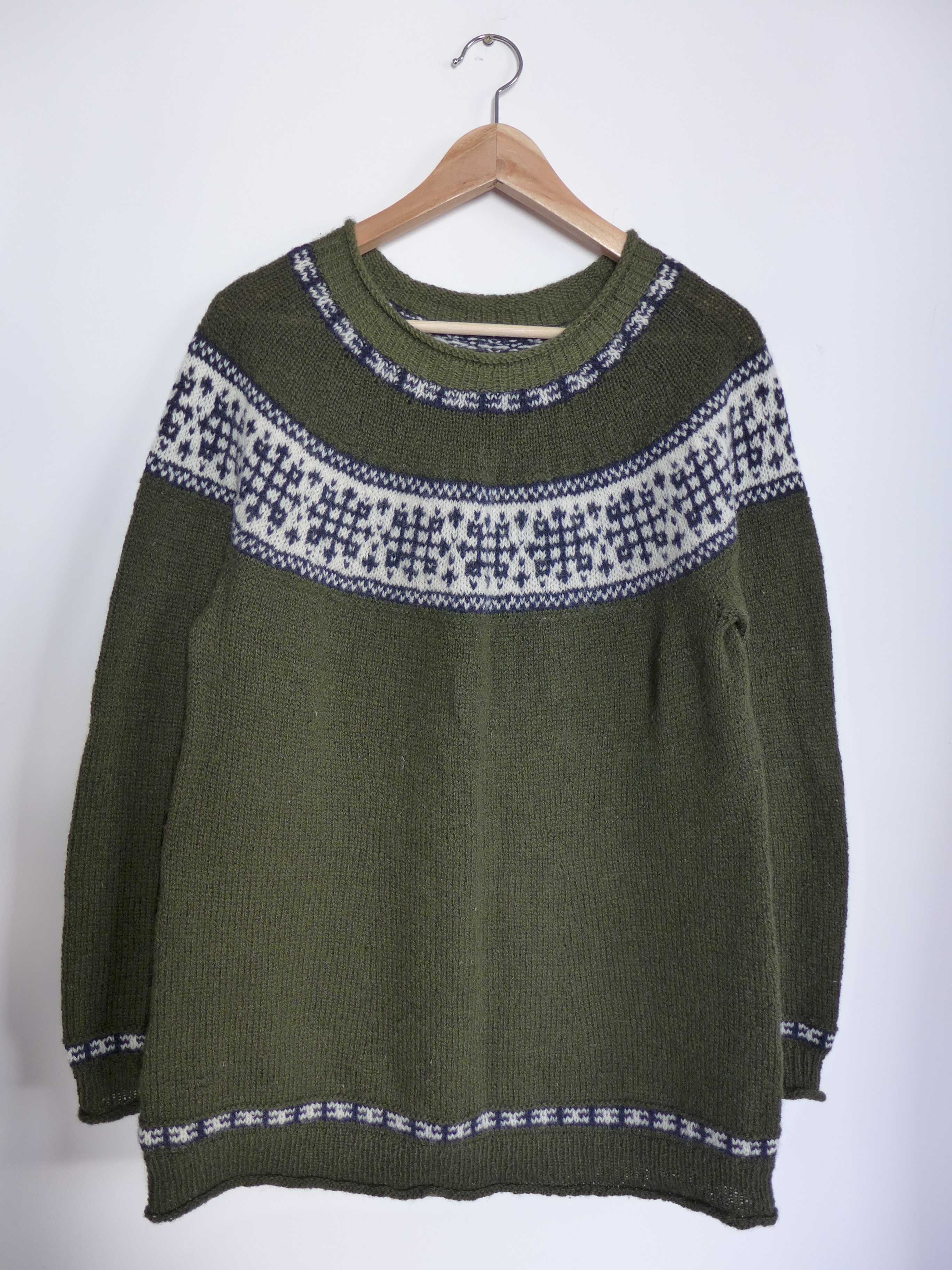 ISLANDZKI SWETER wełniany M 38 ręczna robótka handmade WZÓR LOPAPEYSA
