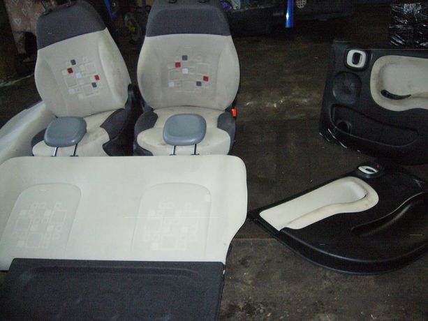 Komplet siedzeń tapicerki pasy półka bagażnika Fiat Panda III Van