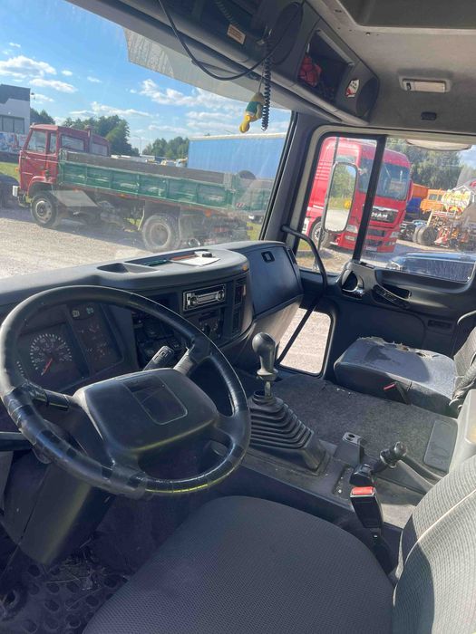 Volvo FL220 Rok 2002