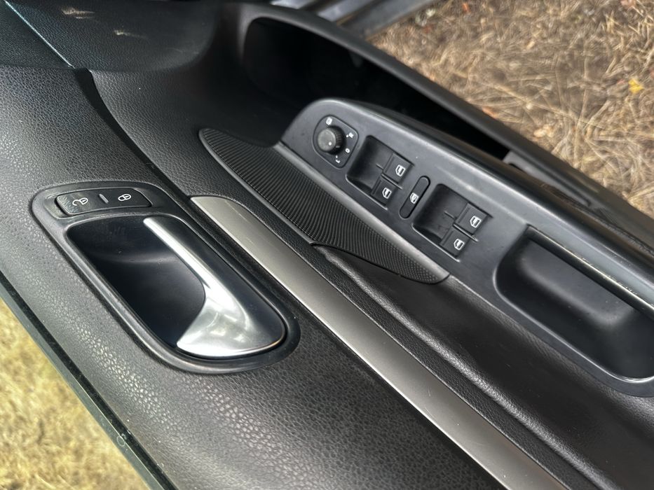Volkswagen jetta 2010 рік 2,5 бензин/газ