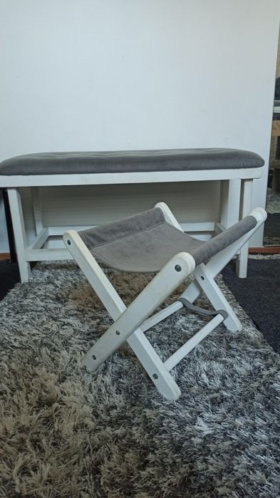 Банкетка, лавочка, підсумочниця