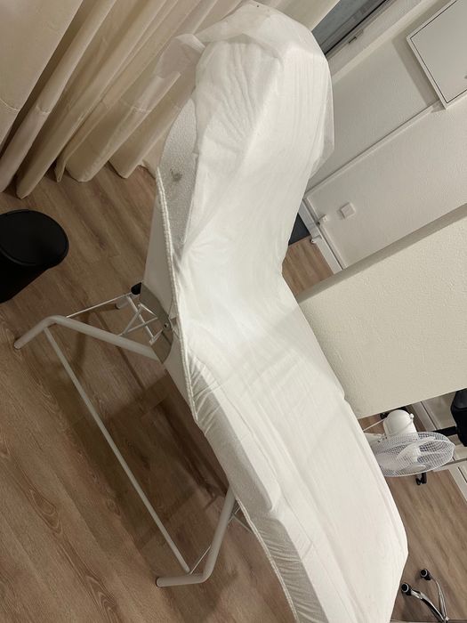 Marquesa Maca com Posições variadas