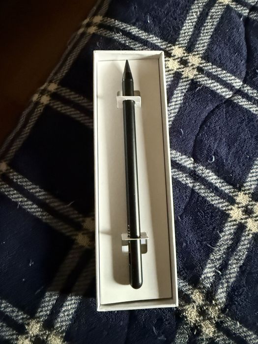 Caneta para ipads como nova sem uso