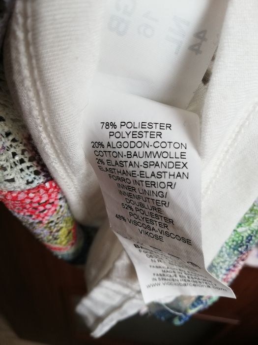 Sukienka na krótki rękaw